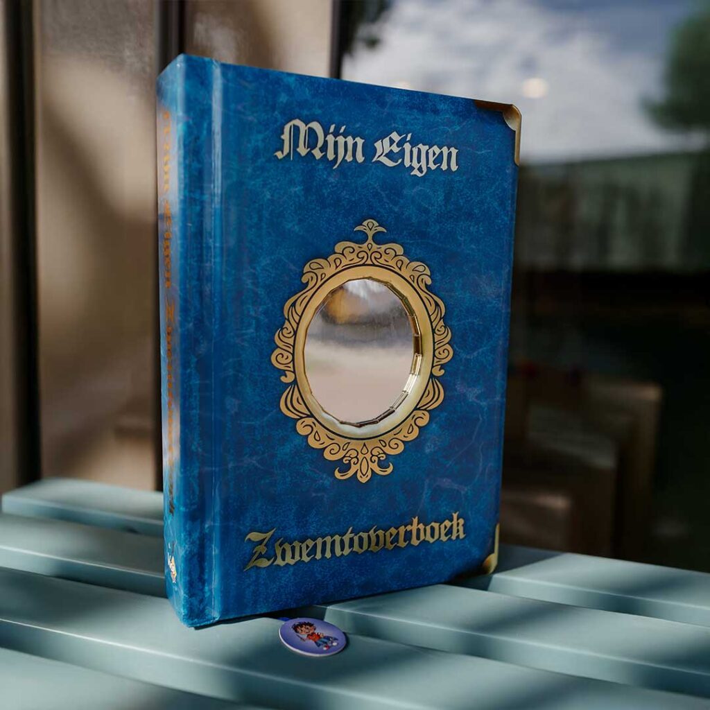Een afbeelding van Mijn Eigen Zwemtoverboek